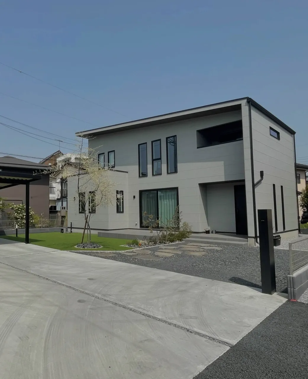 コントラストが生み出す、洗練されたデザイン。